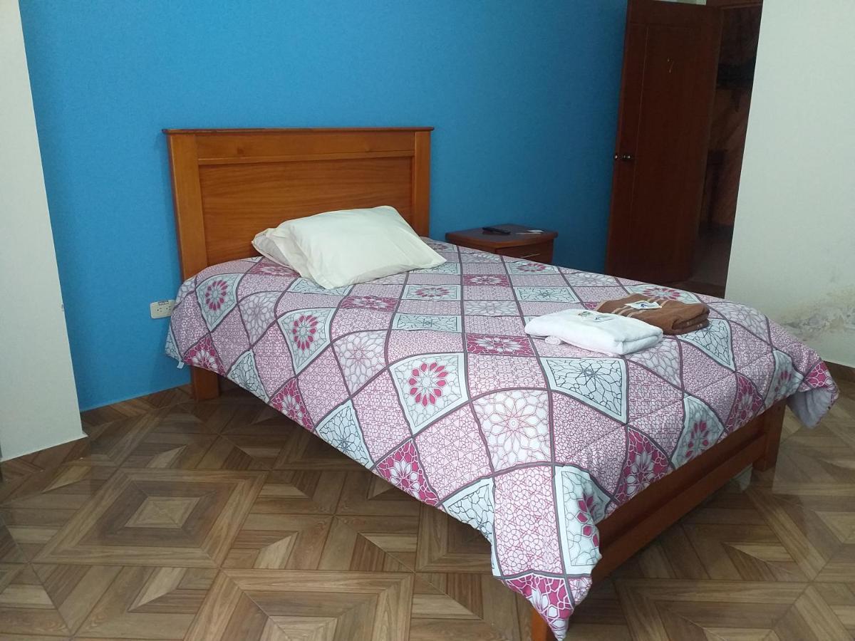 Hostal Resto - Bar "El Penon" Alausi Ngoại thất bức ảnh